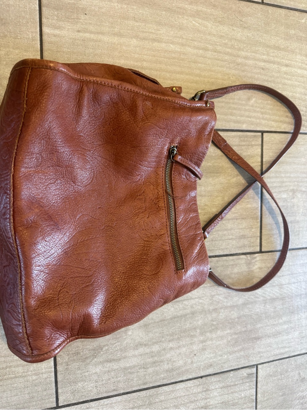 AMERICAN LEATHER CO Brandy Tooled Lenox Triple Entry Leather Tote Shoulder Bag - Picture 11 of 15